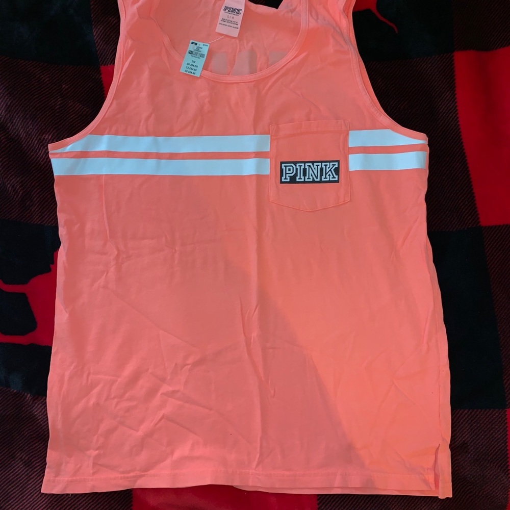 NWT L VS Pink campus tank